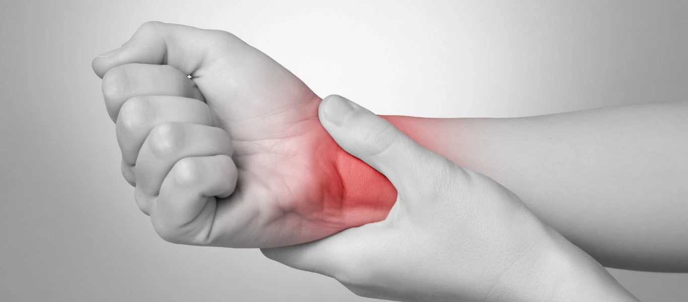 Πιέστε αυτό το σημείο στον καρπό σας για 30 δευτερόλεπτα - Δεν φαντάζεστε τι θα συμβεί (βίντεο)